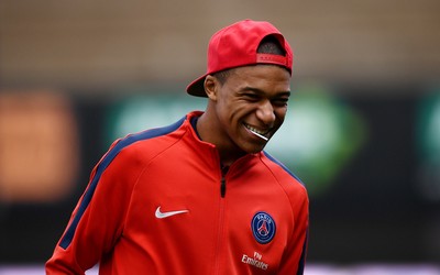 满贯体育精华-北爱球迷创作新助威歌曲